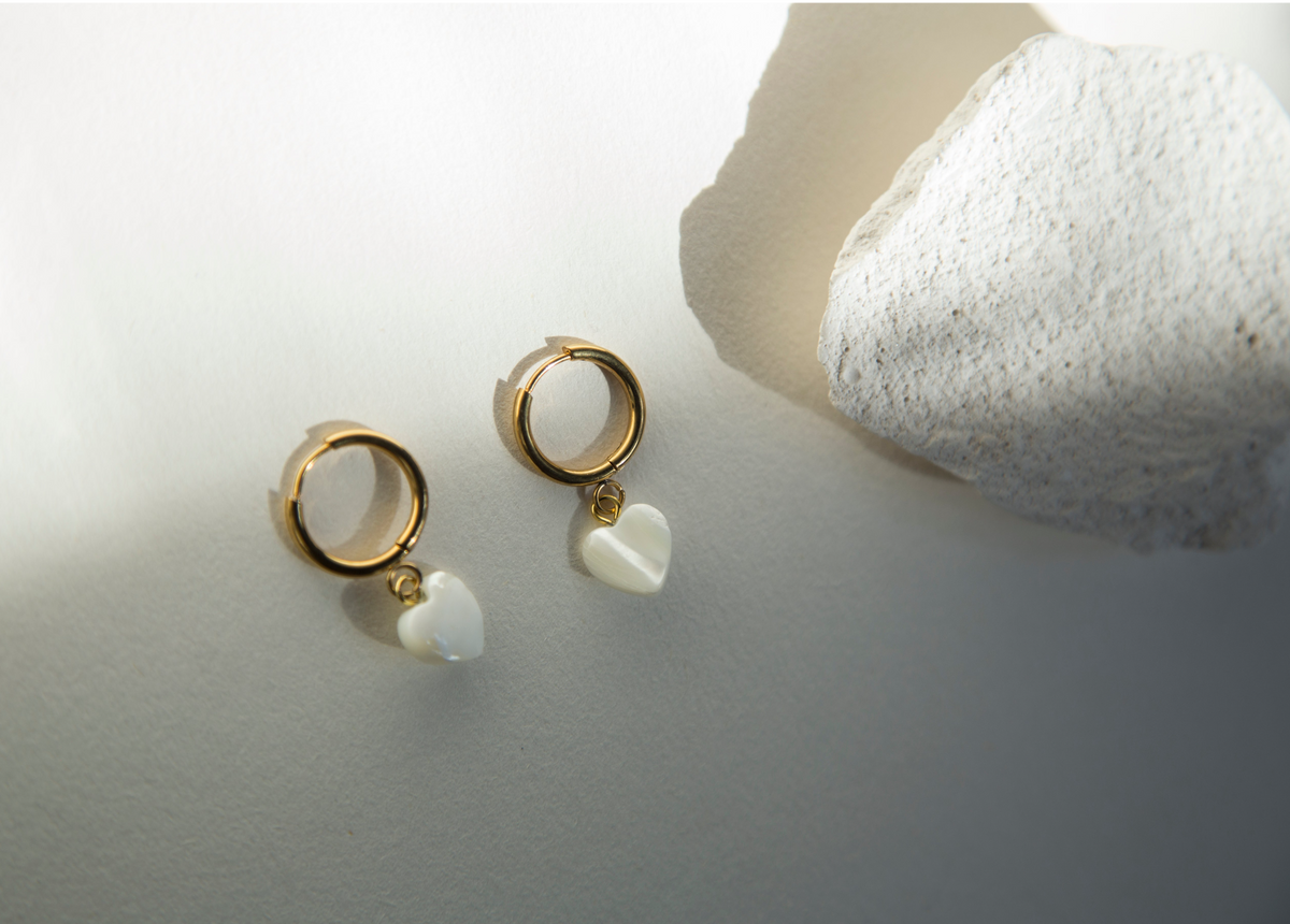 Eva | Charm Earrings – RUMICHI